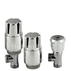 Hudson Reed Chrome Thermostatic Radiator Valves Angled | HT326